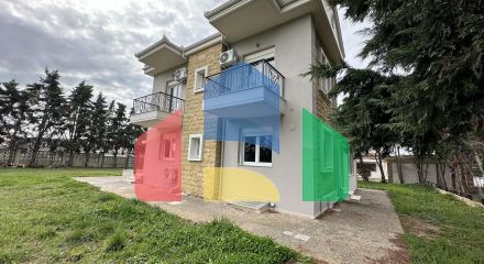 Продаж - Котедж 270 m² в передмісті Салонік