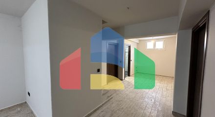 Продаж - Котедж 270 m² в передмісті Салонік