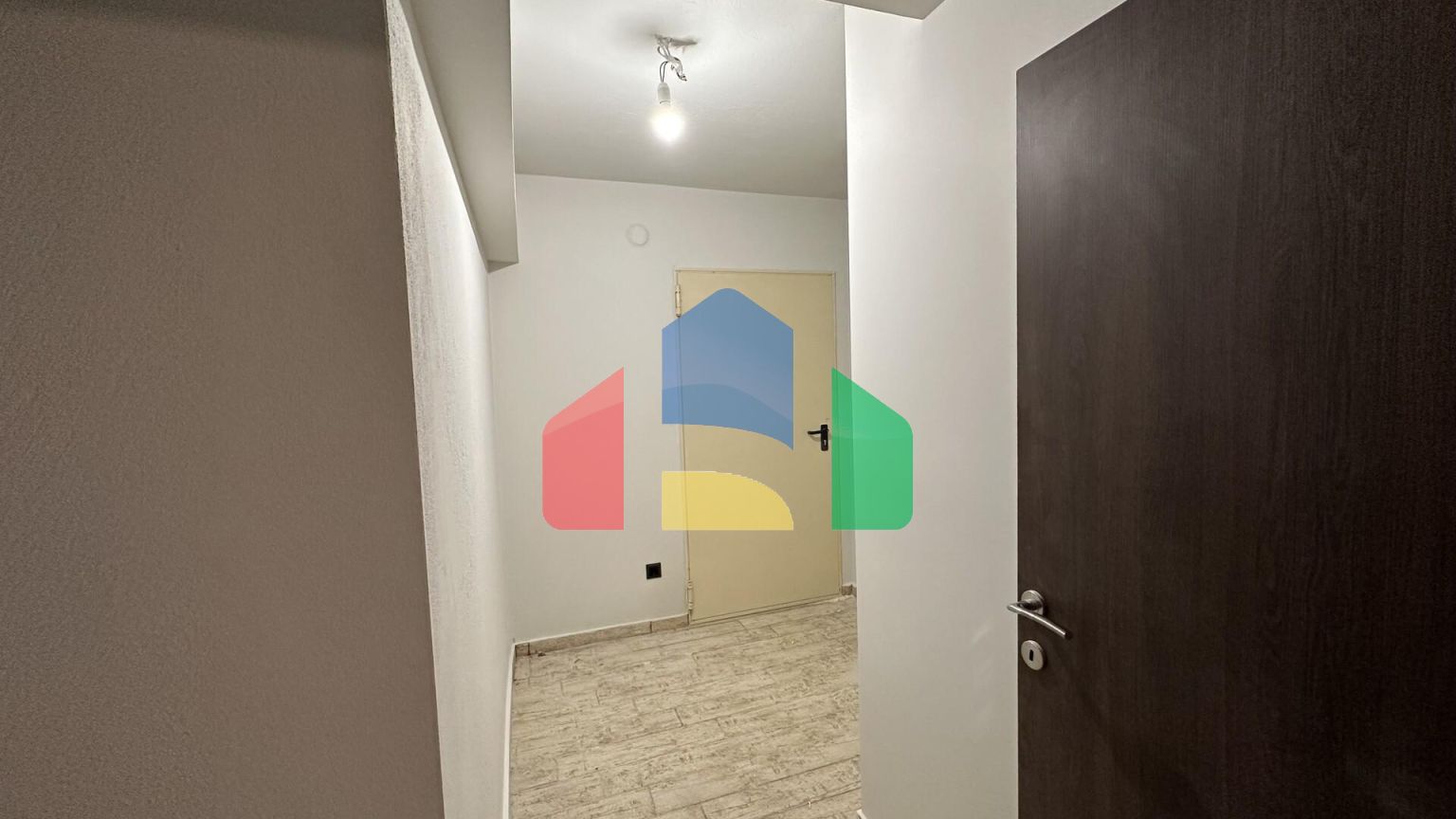 Продаж - Котедж 270 m² в передмісті Салонік