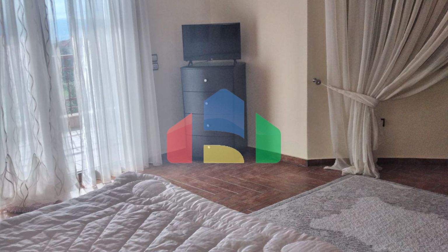 Продаж - Котедж 340 m² в передмісті Салонік