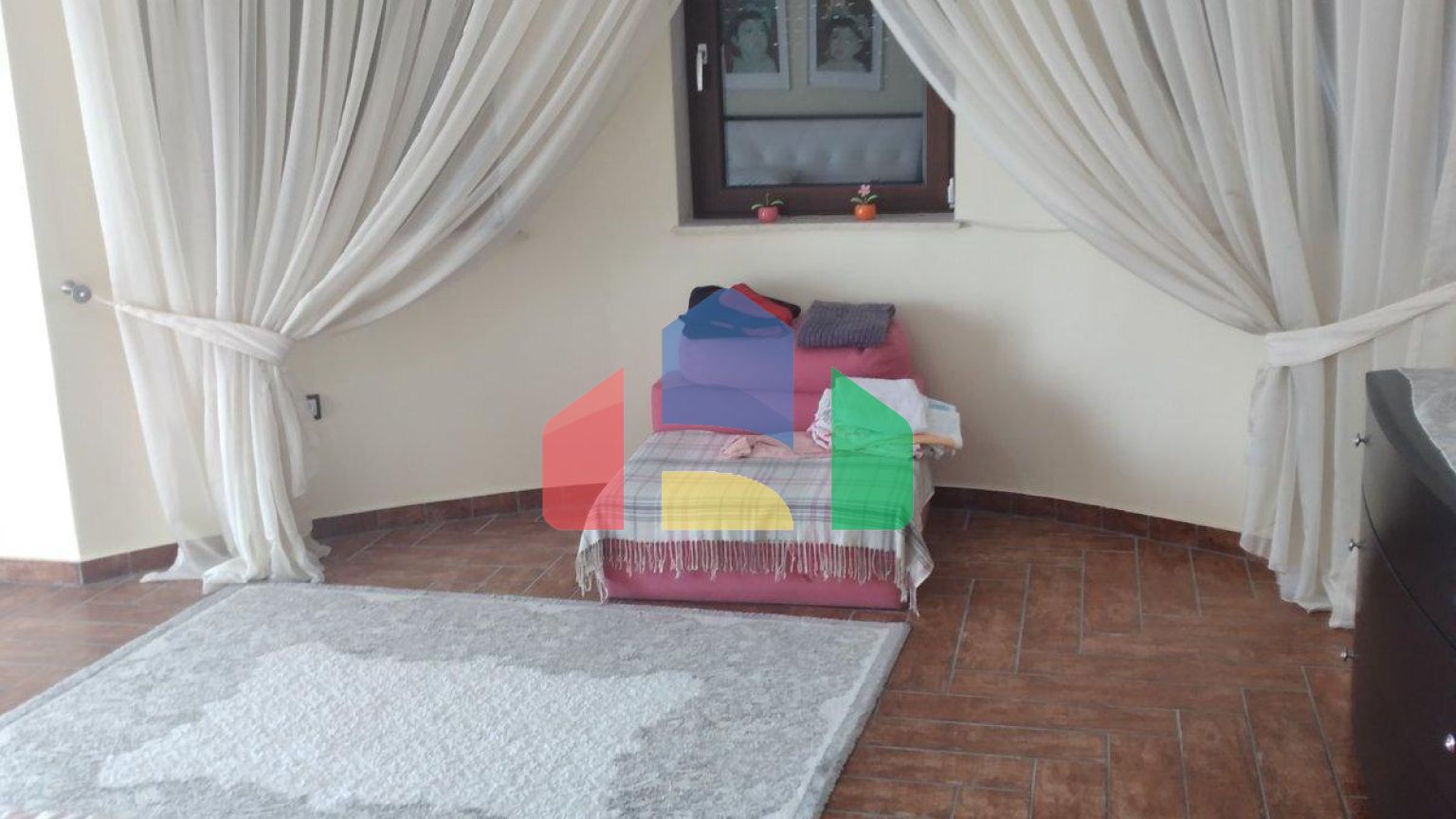 Продаж - Котедж 340 m² в передмісті Салонік