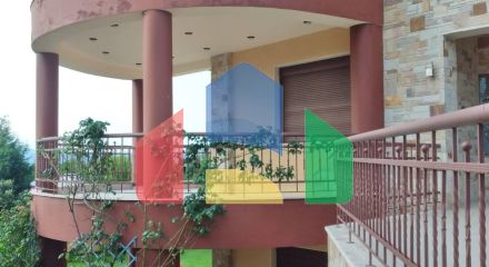 Продаж - Котедж 340 m² в передмісті Салонік