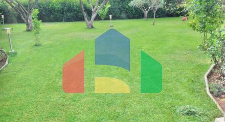 Продаж - Котедж 340 m² в передмісті Салонік