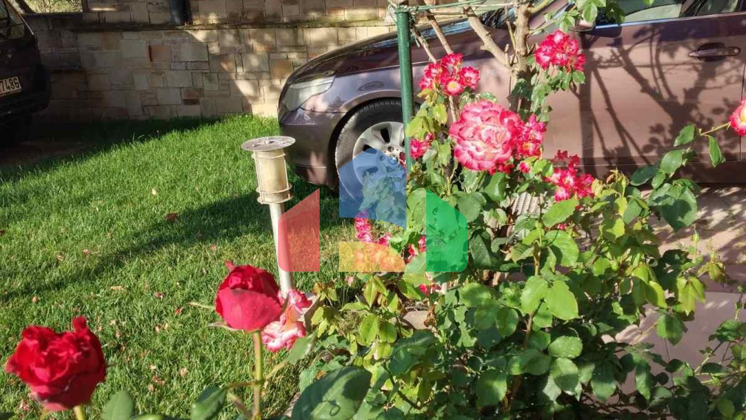 Продаж - Котедж 340 m² в передмісті Салонік