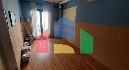 Продаж - Квартира 130 m² в передмісті Салонік
