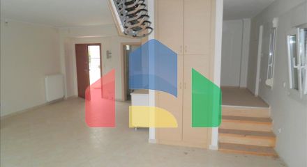 Продажа - Здание 525 m² в пригороде Салоник