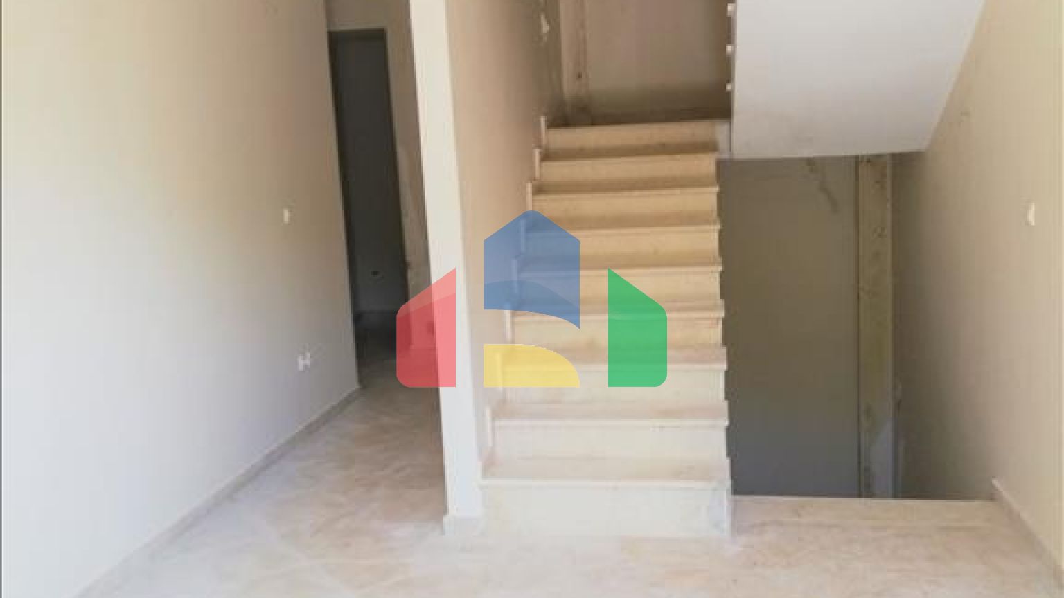 Продажа - Здание 525 m² в пригороде Салоник