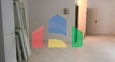 Продажа - Здание 525 m² в пригороде Салоник