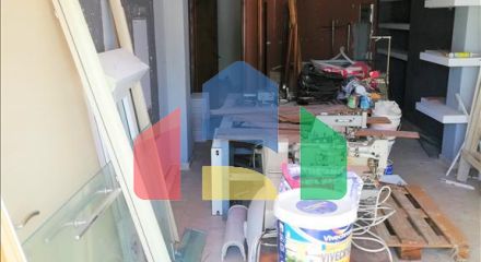 Продажа - Здание 525 m² в пригороде Салоник