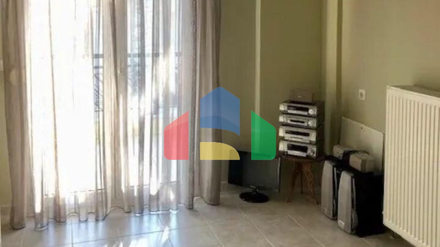 Продаж - Таунхаус 200 m² в передмісті Салонік