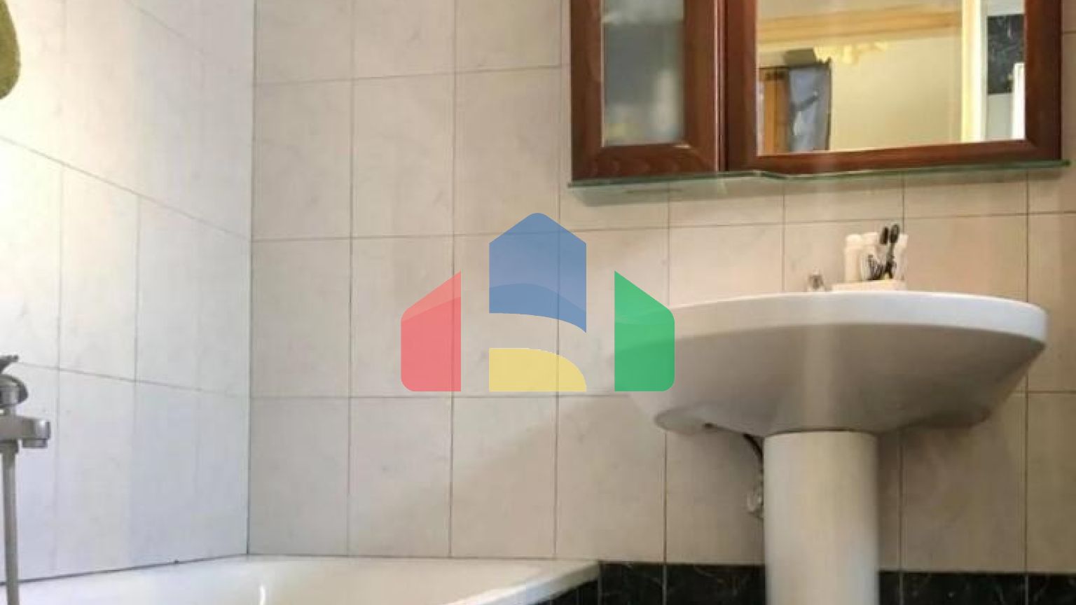 Продаж - Таунхаус 200 m² в передмісті Салонік