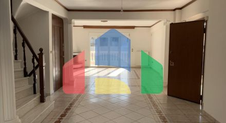 Продаж - Котедж 380 m² в передмісті Салонік