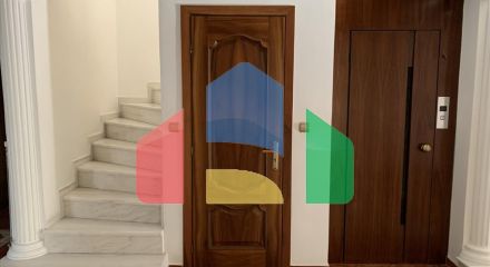 Продаж - Котедж 380 m² в передмісті Салонік