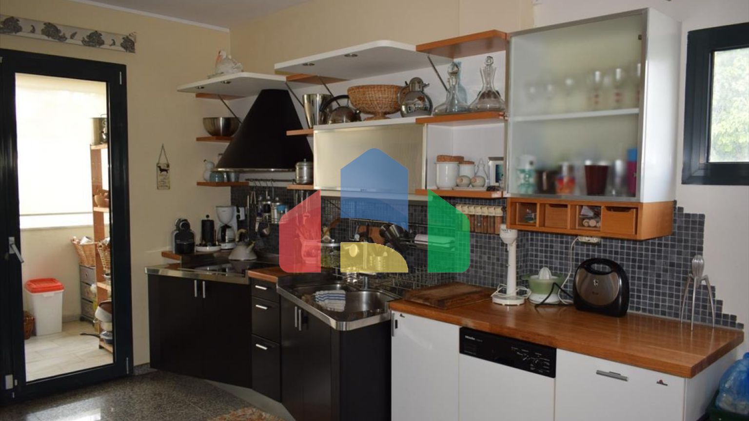 Продажа - Вилла 500 m² в пригороде Салоник