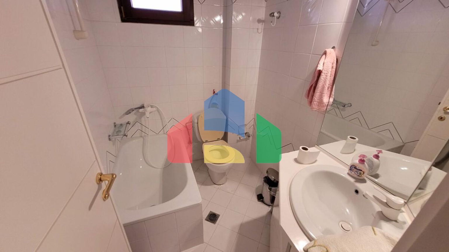 Продажа - Вилла 1050 m² в пригороде Салоник