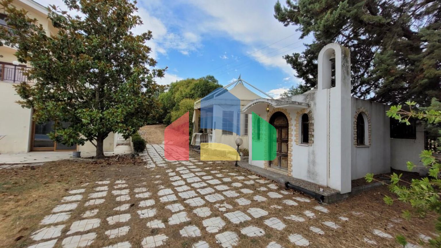 Продажа - Вилла 1050 m² в пригороде Салоник