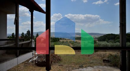 Продажа - Таунхаус 101 m² в пригороде Салоник