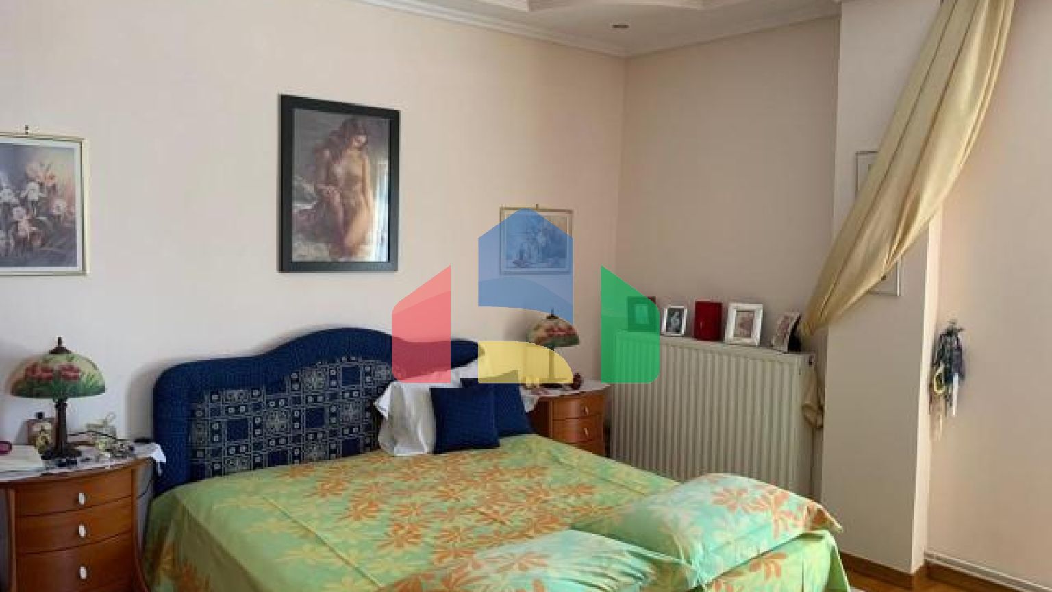 Продаж - Котедж 546 m² в передмісті Салонік