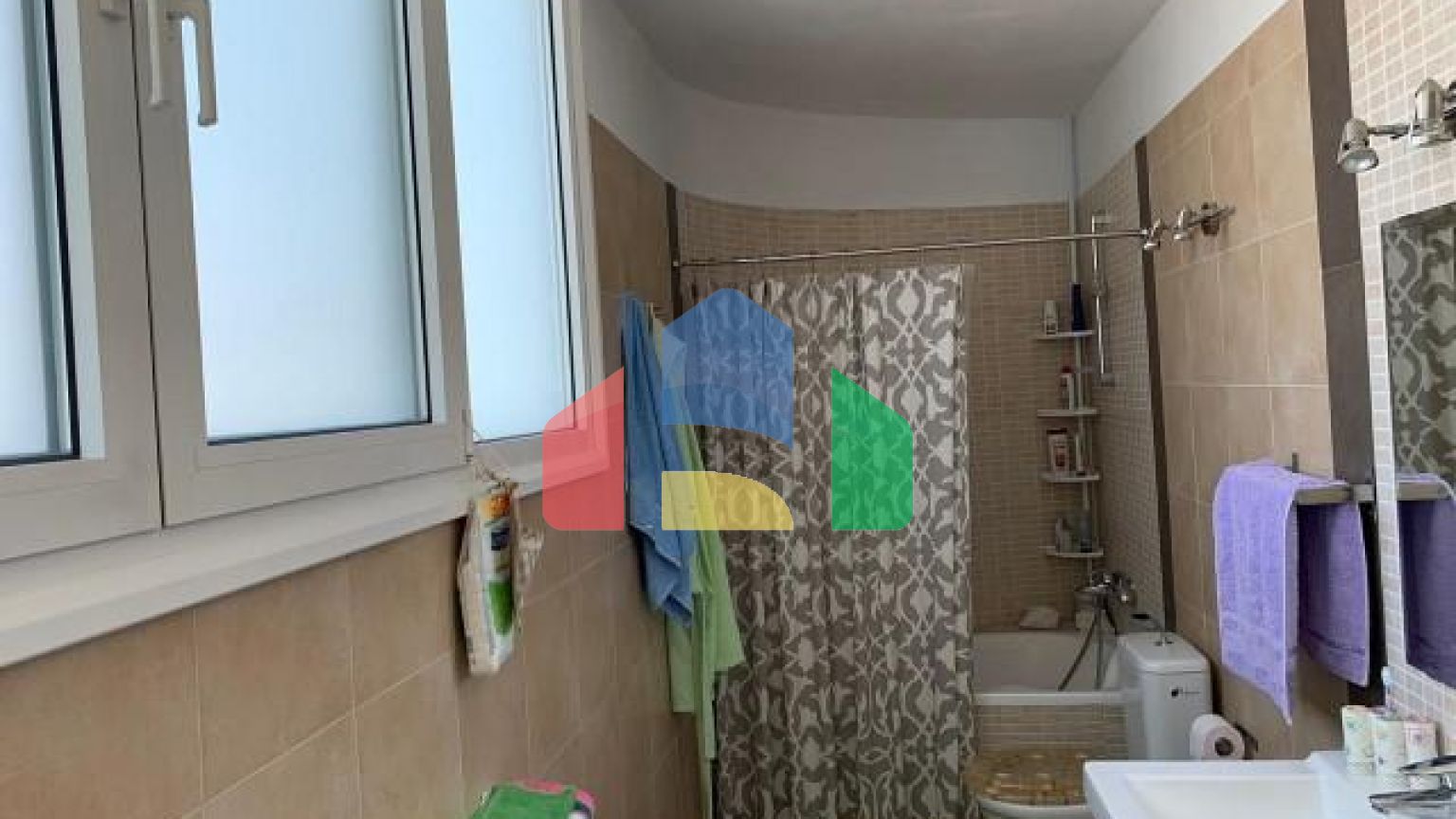 Продаж - Котедж 546 m² в передмісті Салонік