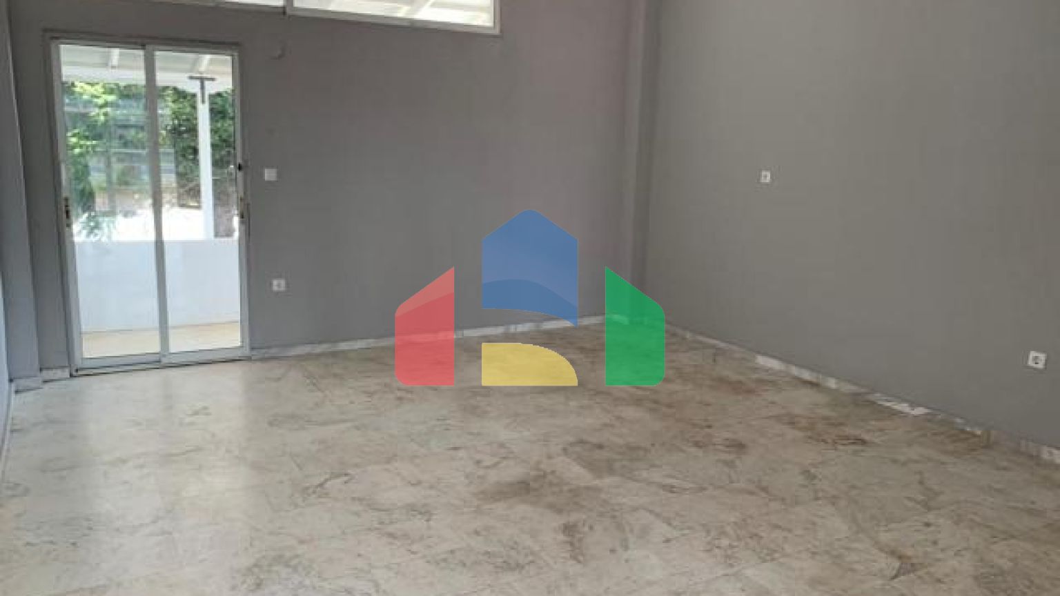 Продаж - Котедж 546 m² в передмісті Салонік