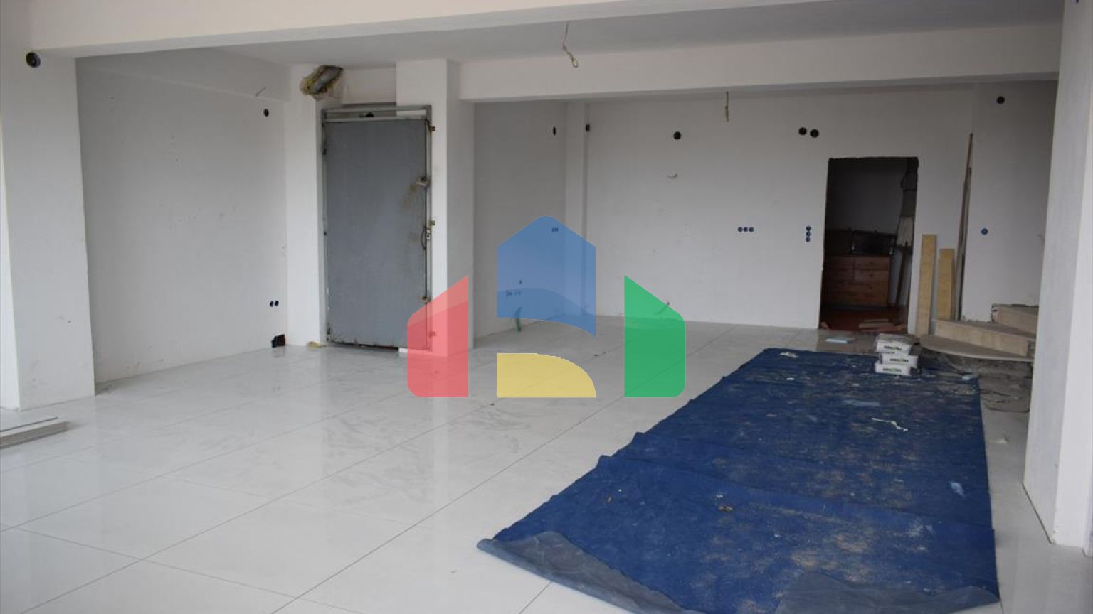 Продажа - Вилла 600 m² в пригороде Салоник