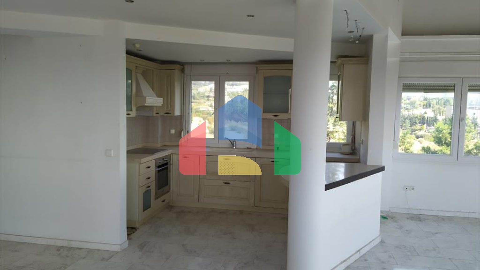 Продажа - Вилла 1100 m² в пригороде Салоник