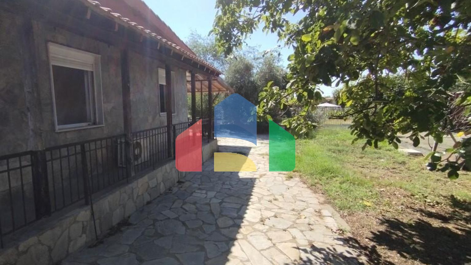 Продаж - Котедж 90 m² в передмісті Салонік