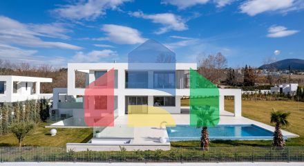 Продаж - Вілла 300 m² в передмісті Салонік