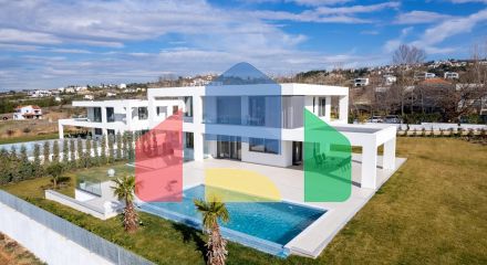 Продаж - Вілла 300 m² в передмісті Салонік