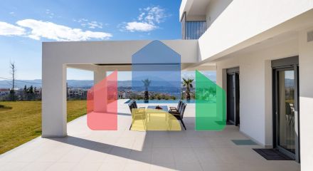 Продажа - Вилла 300 m² в пригороде Салоник