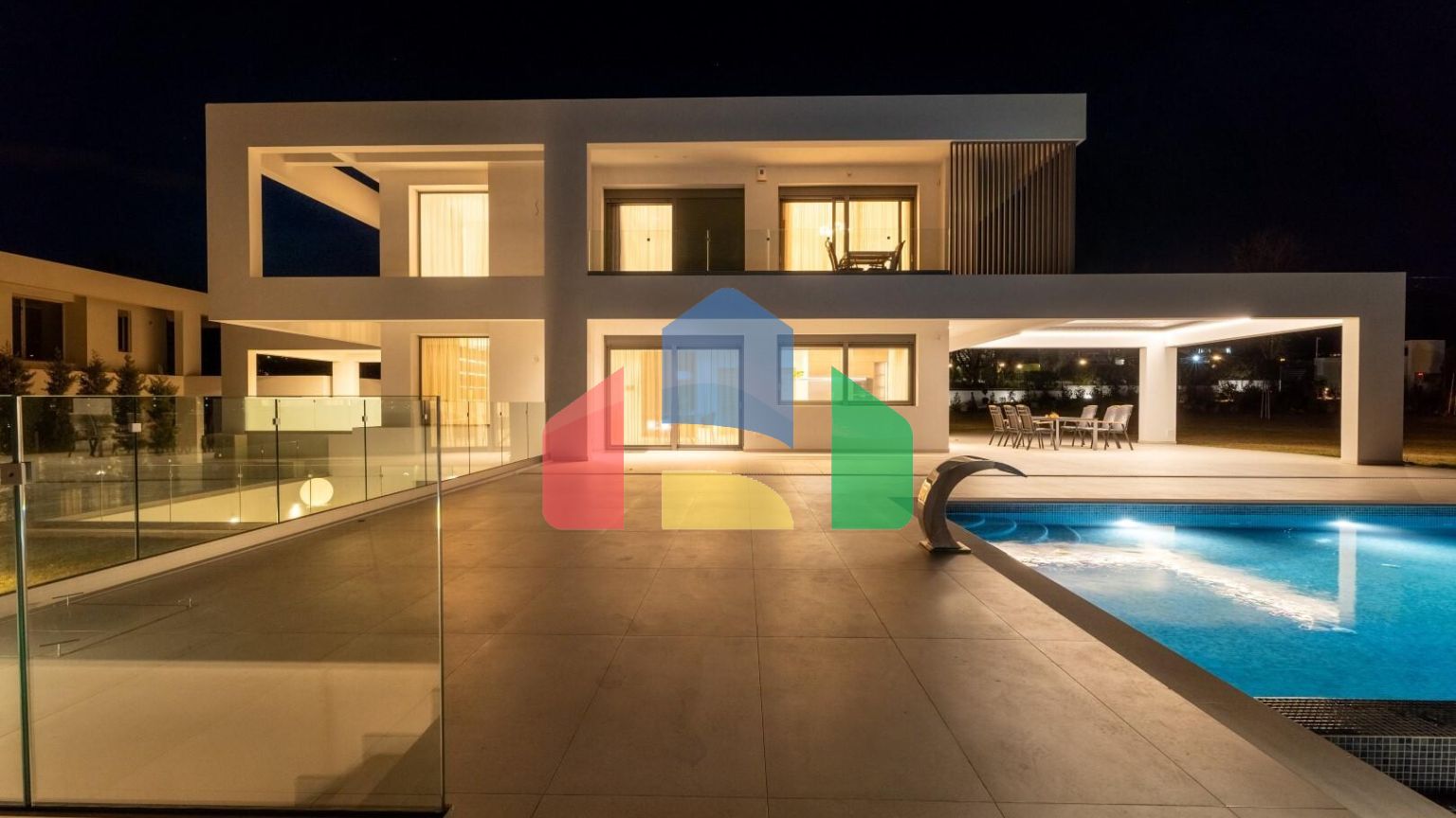 Продажа - Вилла 300 m² в пригороде Салоник