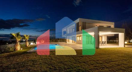 Продажа - Вилла 300 m² в пригороде Салоник