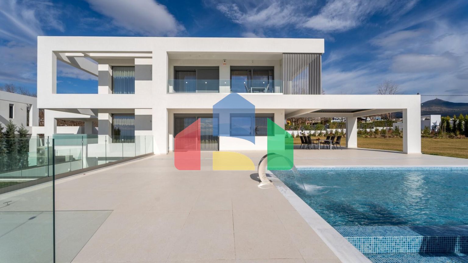 Продажа - Вилла 300 m² в пригороде Салоник