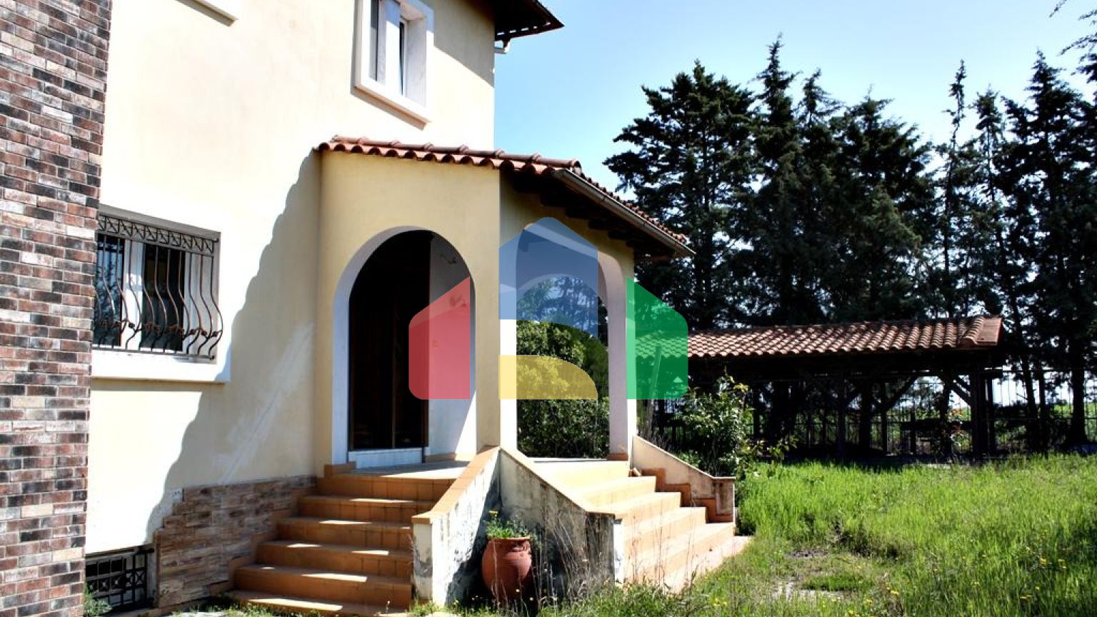 Продаж - Вілла 320 m² в передмісті Салонік