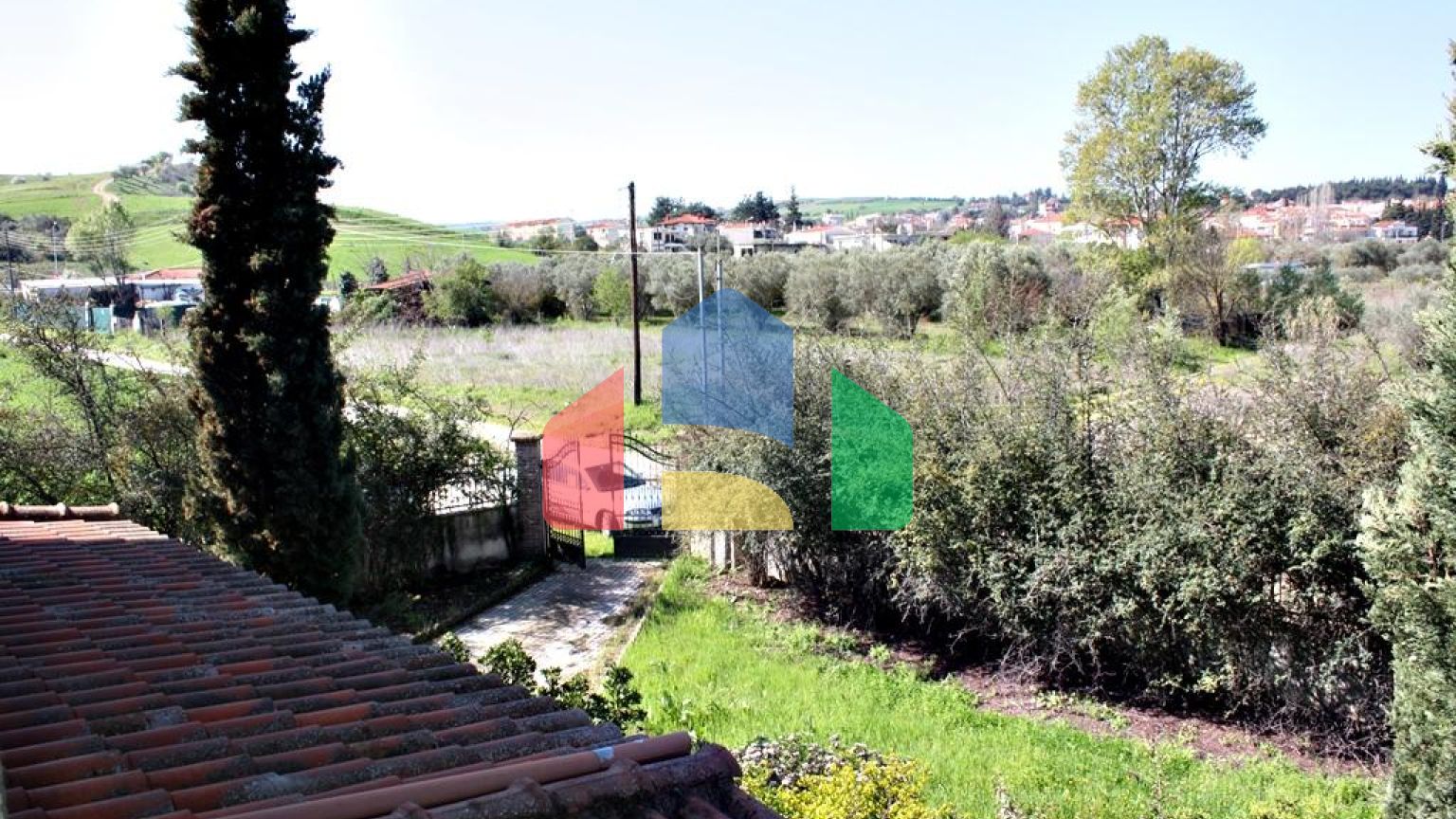 Продаж - Вілла 320 m² в передмісті Салонік