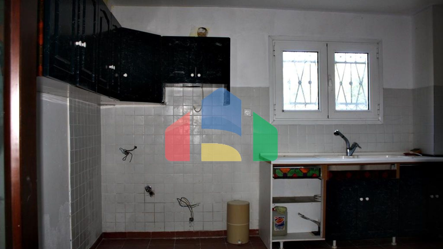 Продаж - Вілла 320 m² в передмісті Салонік