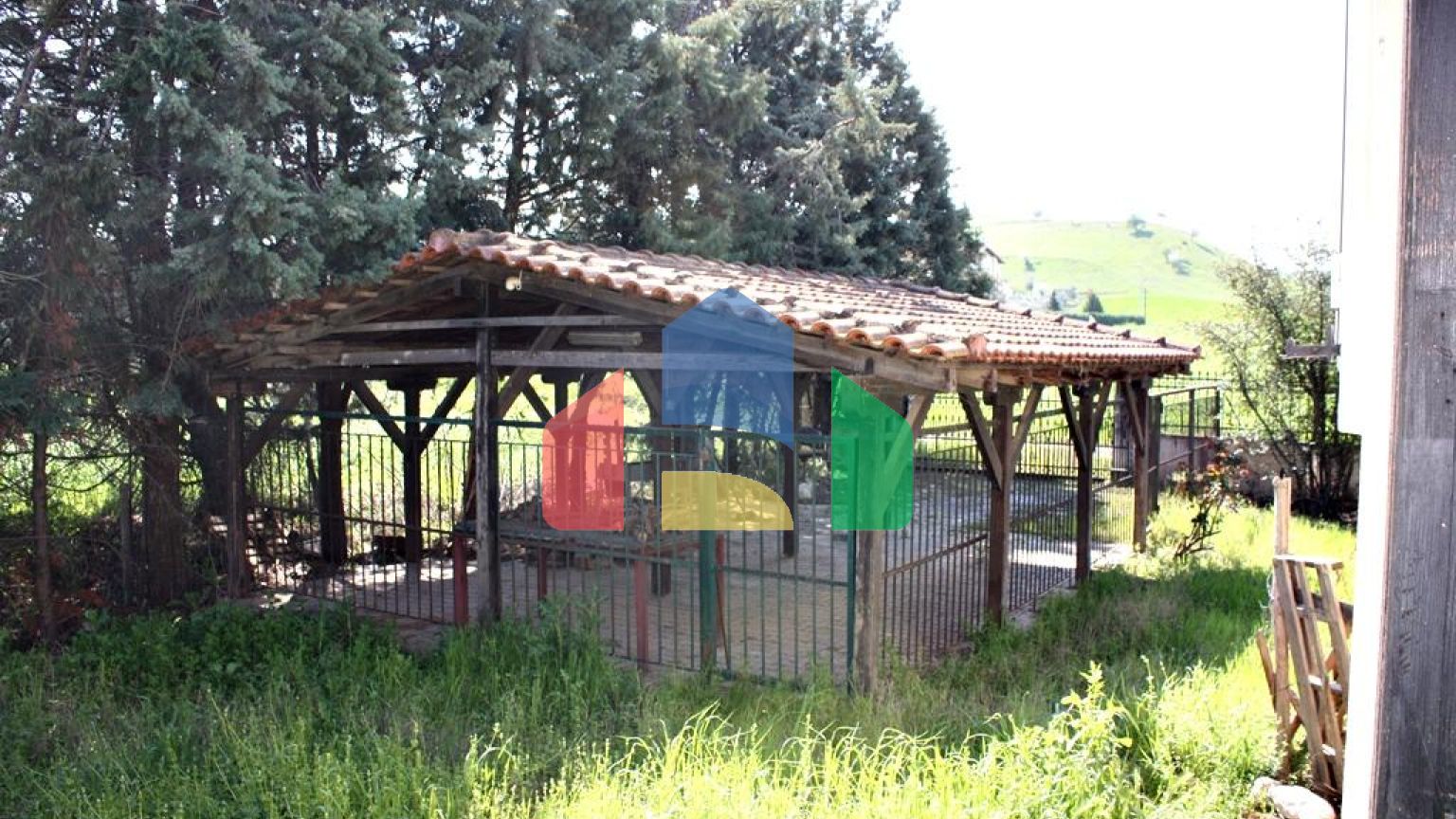 Продаж - Вілла 320 m² в передмісті Салонік