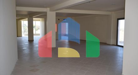 Продажа - Здание 600 m² в пригороде Салоник