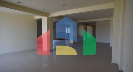 Продажа - Здание 600 m² в пригороде Салоник