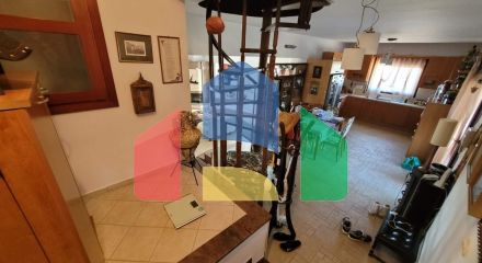 Продажа - Вилла 480 m² в пригороде Салоник Продажа - Вилла 480 m² в пригороде Салоник