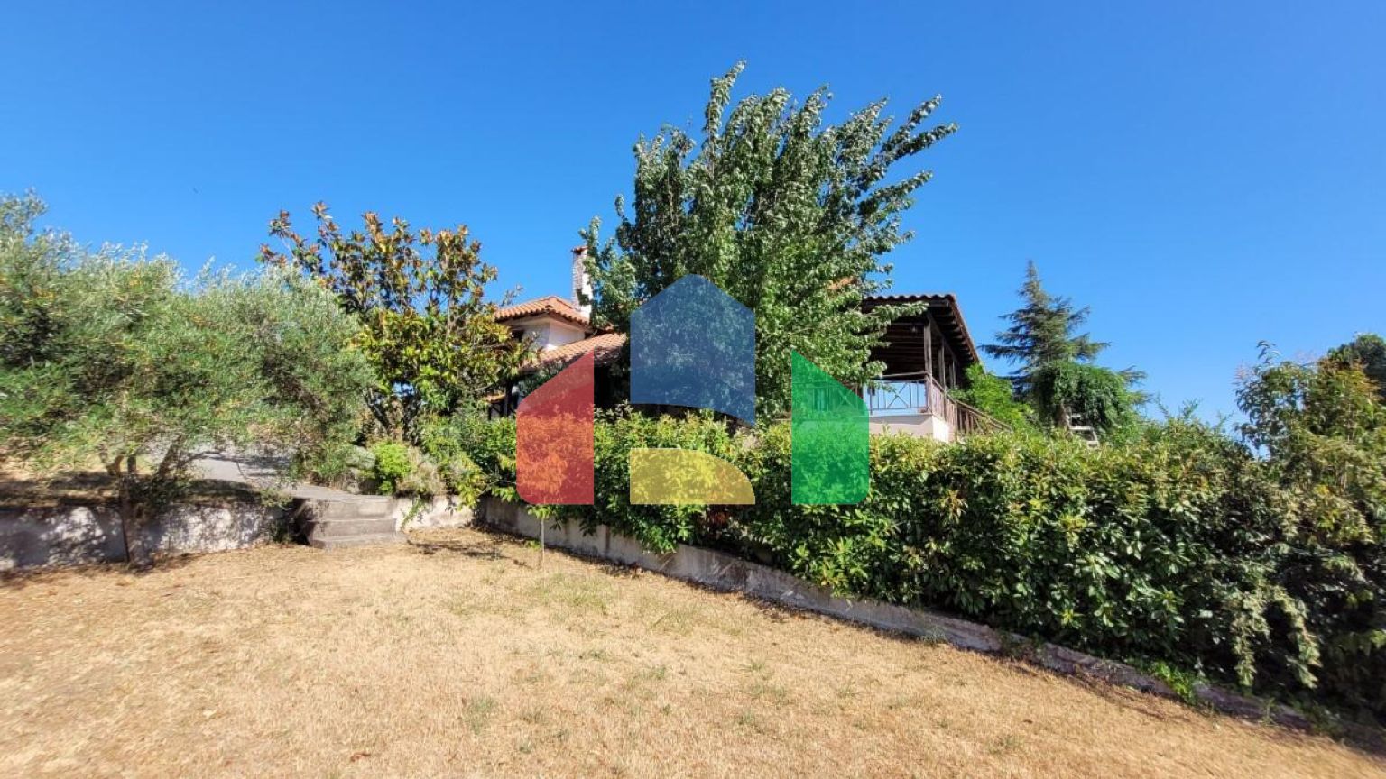 Продажа - Вилла 480 m² в пригороде Салоник