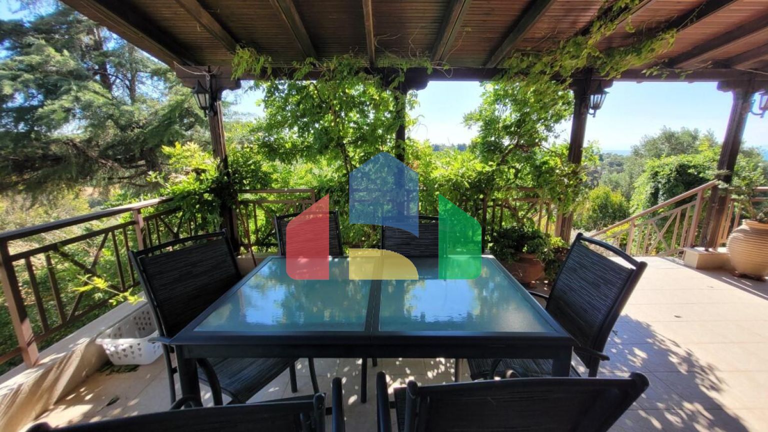 Продажа - Вилла 480 m² в пригороде Салоник