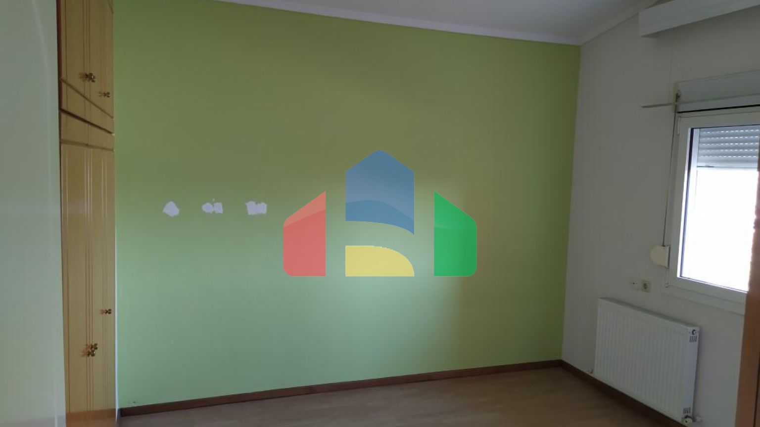 Продаж - Котедж 470 m² в передмісті Салонік