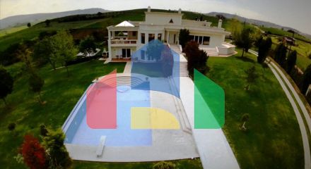 For Sale - Villa 600 m² in the suburbs of Thessaloniki