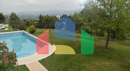 For Sale - Villa 600 m² in the suburbs of Thessaloniki