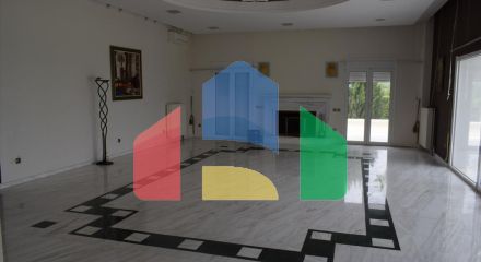 For Sale - Villa 600 m² in the suburbs of Thessaloniki