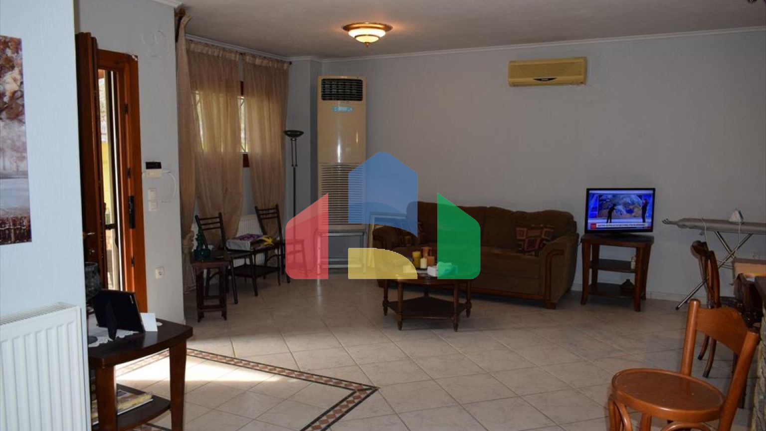 Продаж - Котедж 400 m² в передмісті Салонік