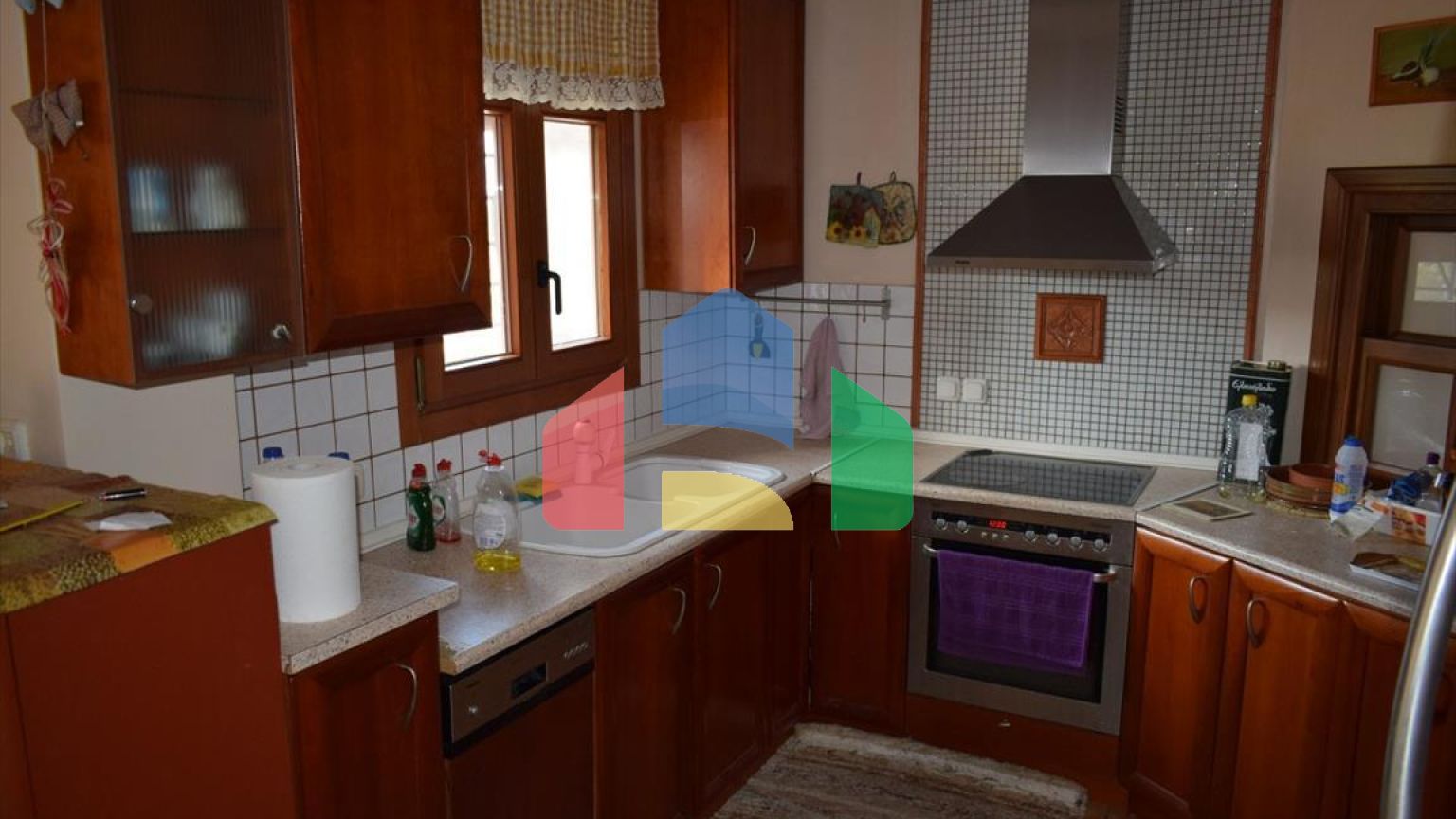 Продаж - Котедж 400 m² в передмісті Салонік