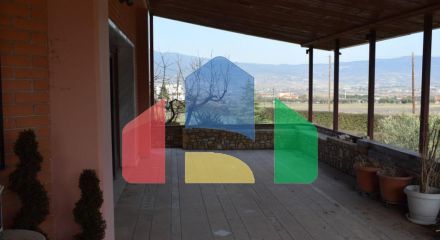 Продаж - Котедж 400 m² в передмісті Салонік Продаж - Котедж 400 m² в передмісті Салонік