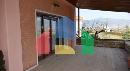Продаж - Котедж 400 m² в передмісті Салонік Продаж - Котедж 400 m² в передмісті Салонік